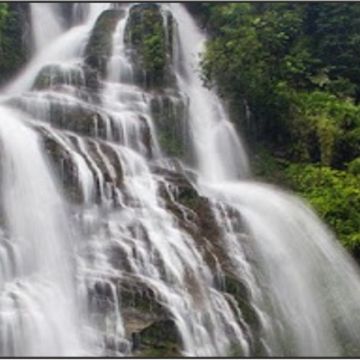 Kanchenjunga-waterfalls-3 (1)